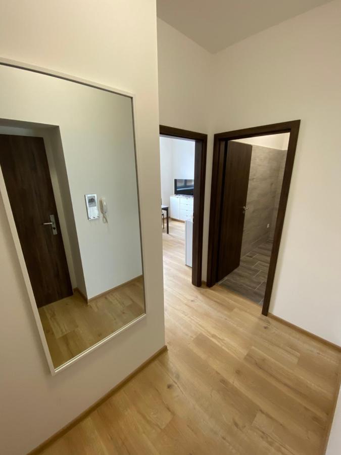 Ferienwohnung No. 34 Hradec Králové Exterior foto