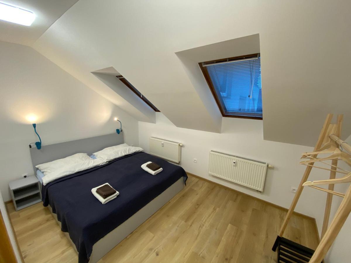 Ferienwohnung No. 34 Hradec Králové Exterior foto